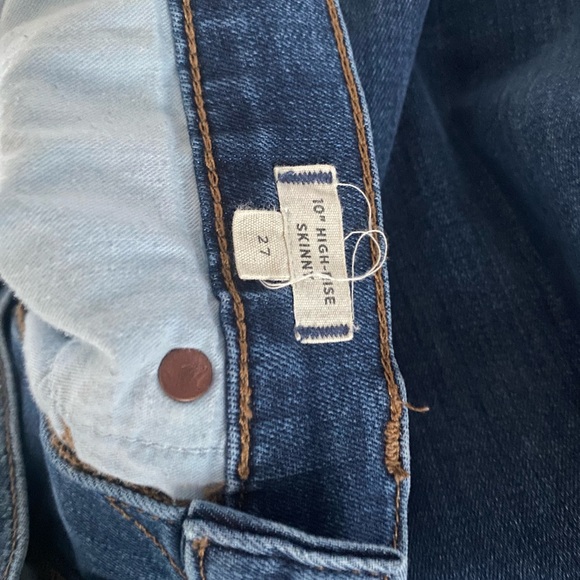 Madewell button fly 10” high rise skinny jeans - Picture 3 of 6